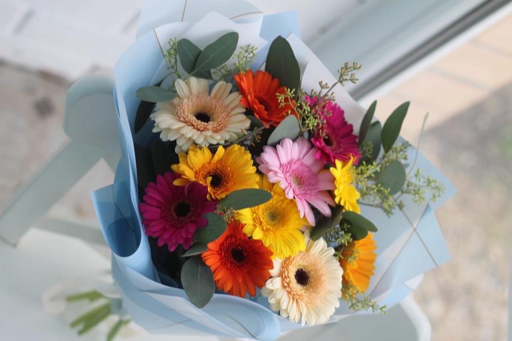 Букет цветов из: Герберы в Исаклы