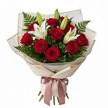 Букет цветов из:  Лилии и Розы в Исаклы
