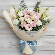 Букет цветов из:  Лизиантусы в Исаклы