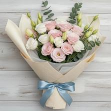 Букет цветов из:  Лизиантусы в Исаклы