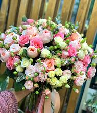 Букет цветов из:  Розы #REPLACE_PRED# Исаклы