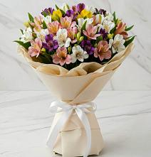 Букет цветов из:  Альстромерии в Исаклы