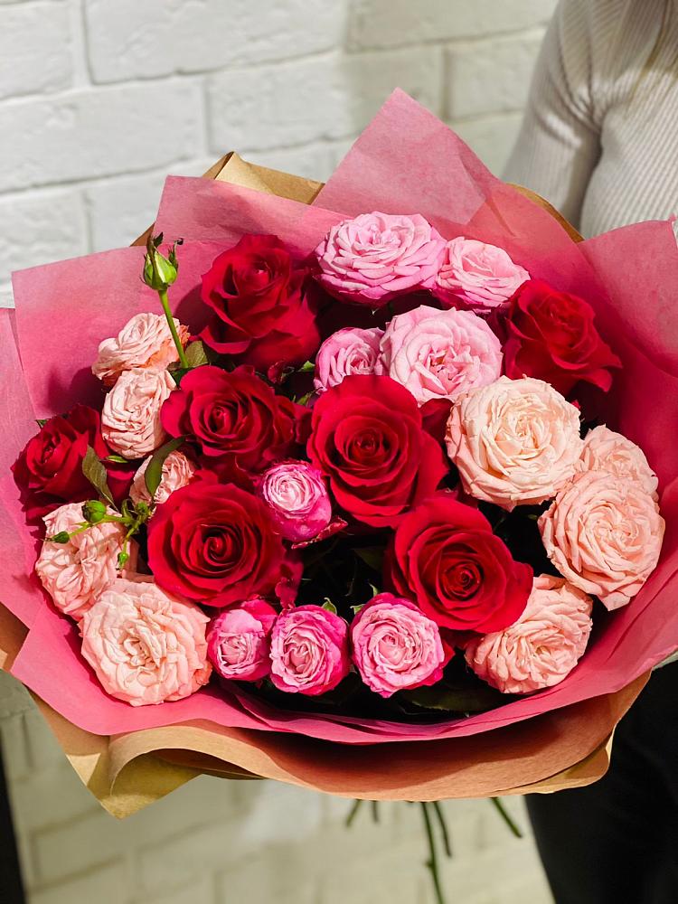 Букет цветов из: Розы в Исаклы