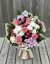 Букет цветов из:  Альстромерии, Гвоздики, Розы и Хризантемы в Исаклы