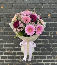 Букет цветов из:  Герберы и Хризантемы в Исаклы