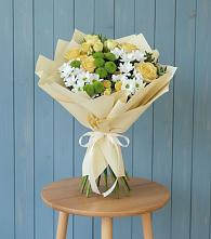 Букет цветов из:  Хризантемы и Розы в Исаклы