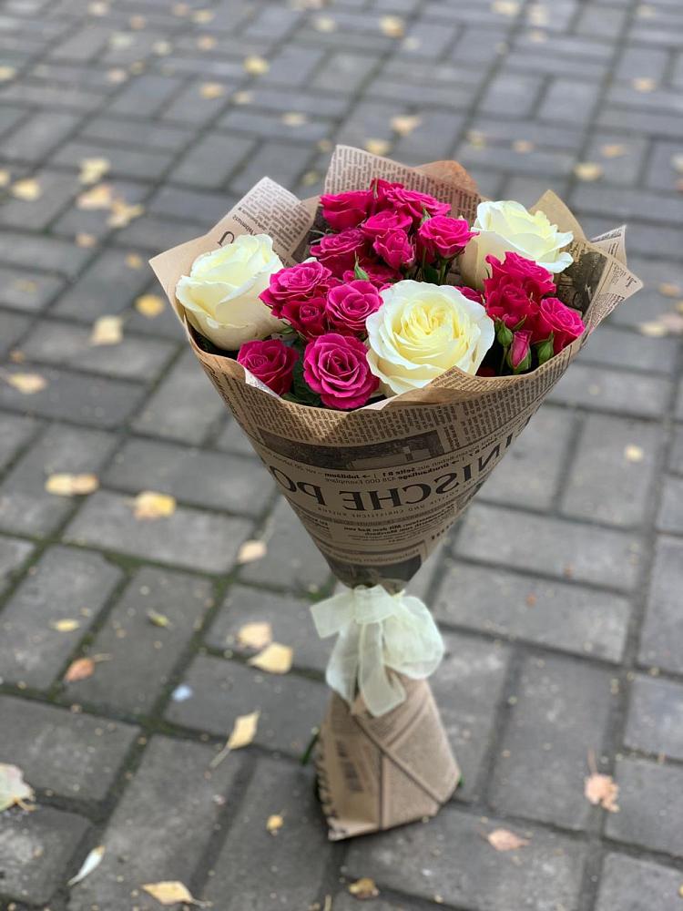 Букет цветов из: Розы в Исаклы