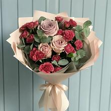 Букет цветов из:  Гвоздики и Розы в Исаклы