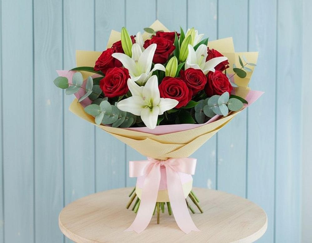 Букет цветов из: Лилии и Розы в Исаклы